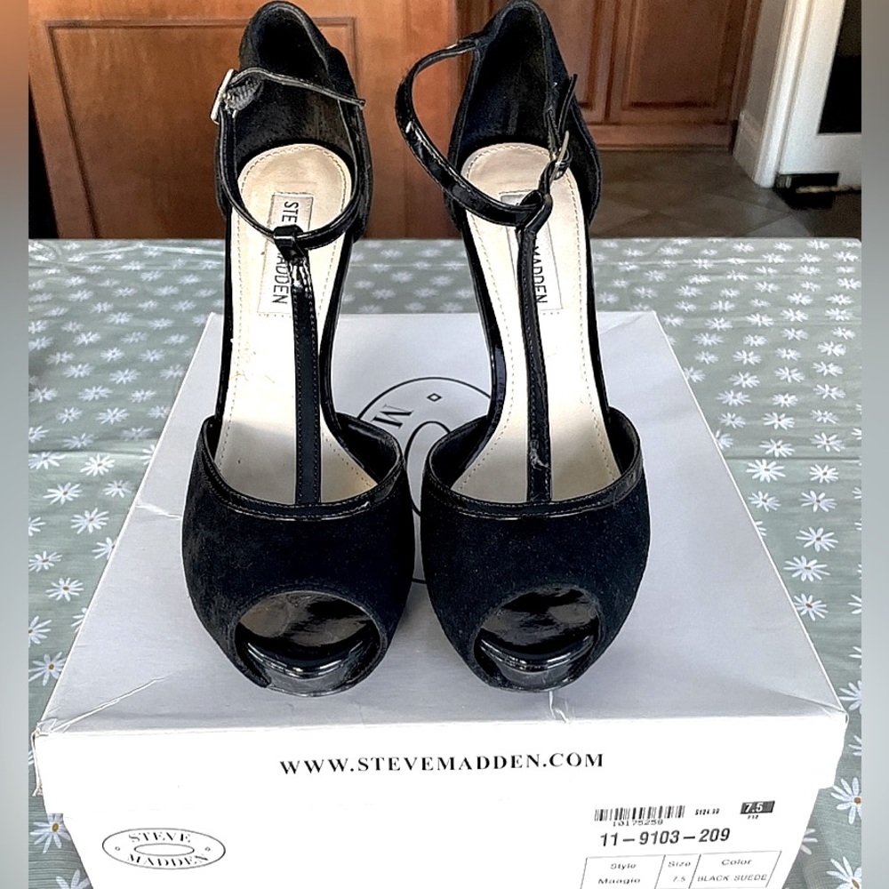 Steve Madden, platform heels, black suede, faux leather, formal, lightweight